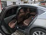 Photo 11 - Buick Regal