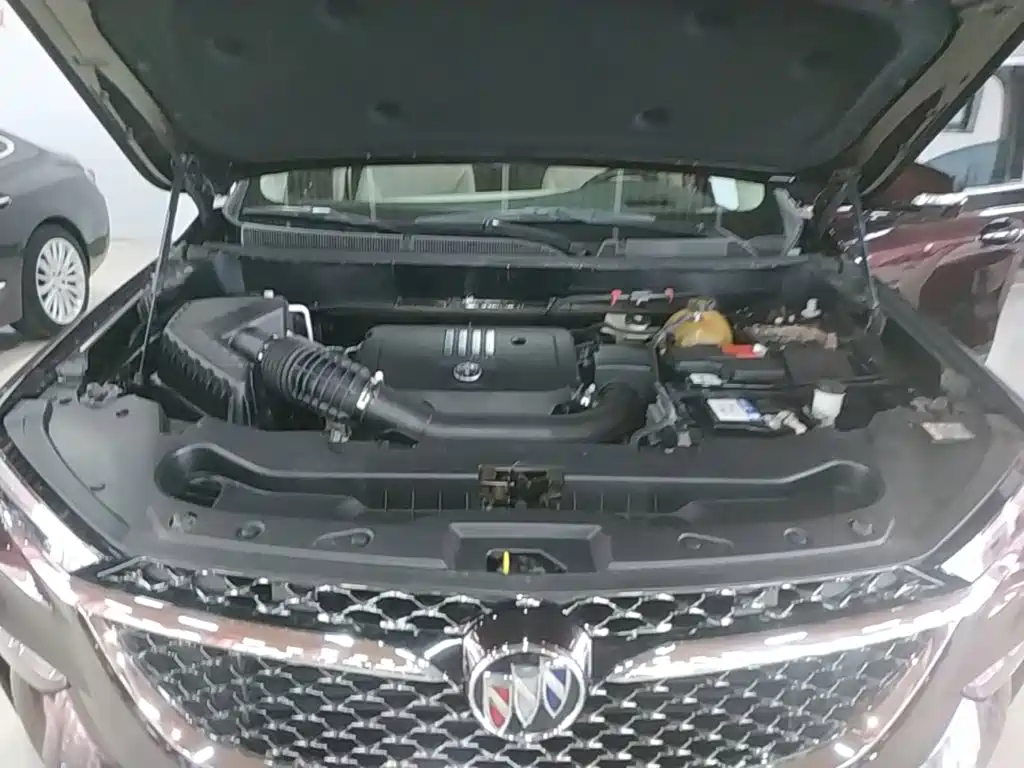 Фото 20 - Buick Enclave