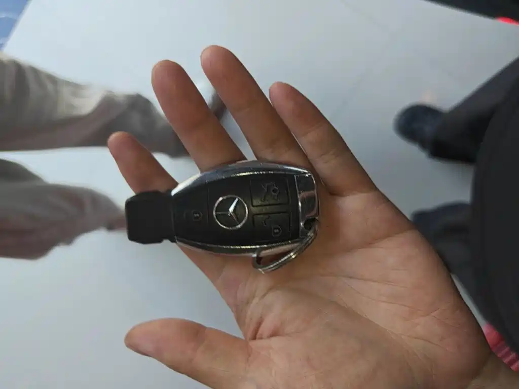 Фото 9 - Mercedes-Benz E-Class