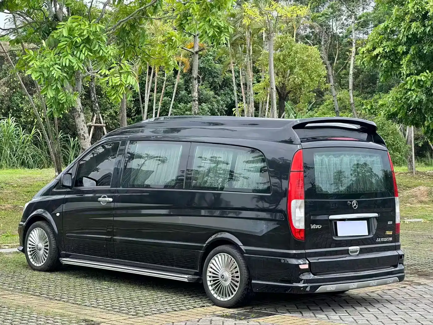 Mercedes-Benz Vito 2013 3.0L Business Edition фото 11