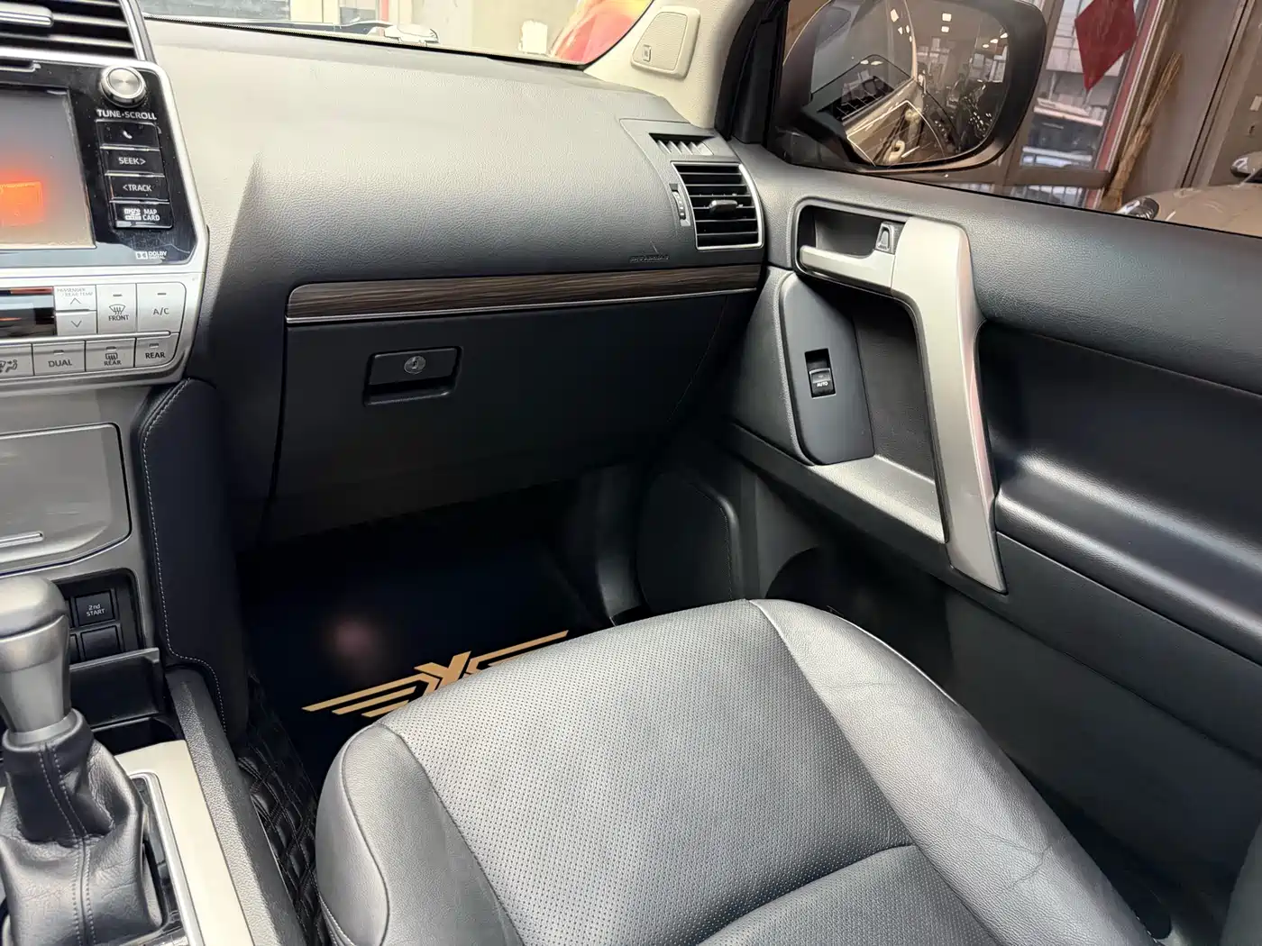 Toyota Prado 2018 3.5L Automatic TX-L NAVI Rear-mounted Spare Tire фото 25