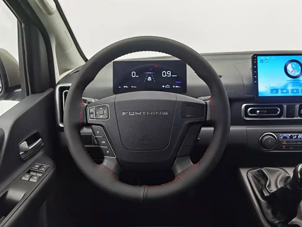 Dongfeng Fengxing Lingzhi PLUS 2026 2027 2.0L Base Model 7-Seater