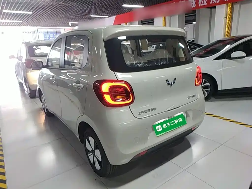Wuling Motors Hongguang MINIEV 2026 2025 4-Door Advanced
