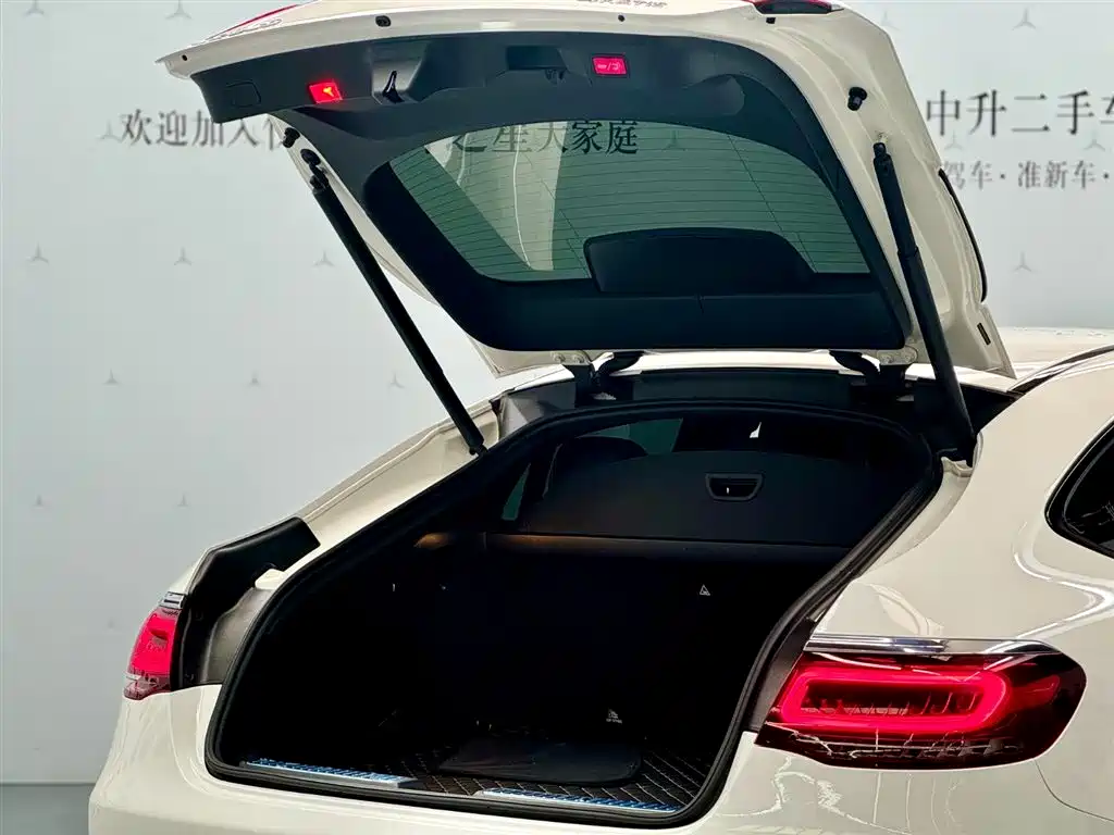 MERCEDES-BENZ GLC COUPE