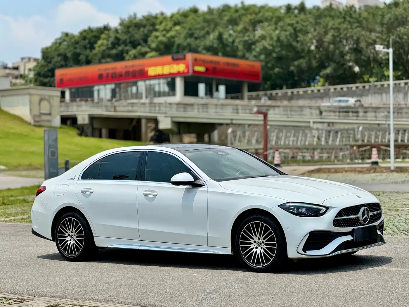 Mercedes-Benz C-Class 2024 Facelift C 260 L Sport фото 14