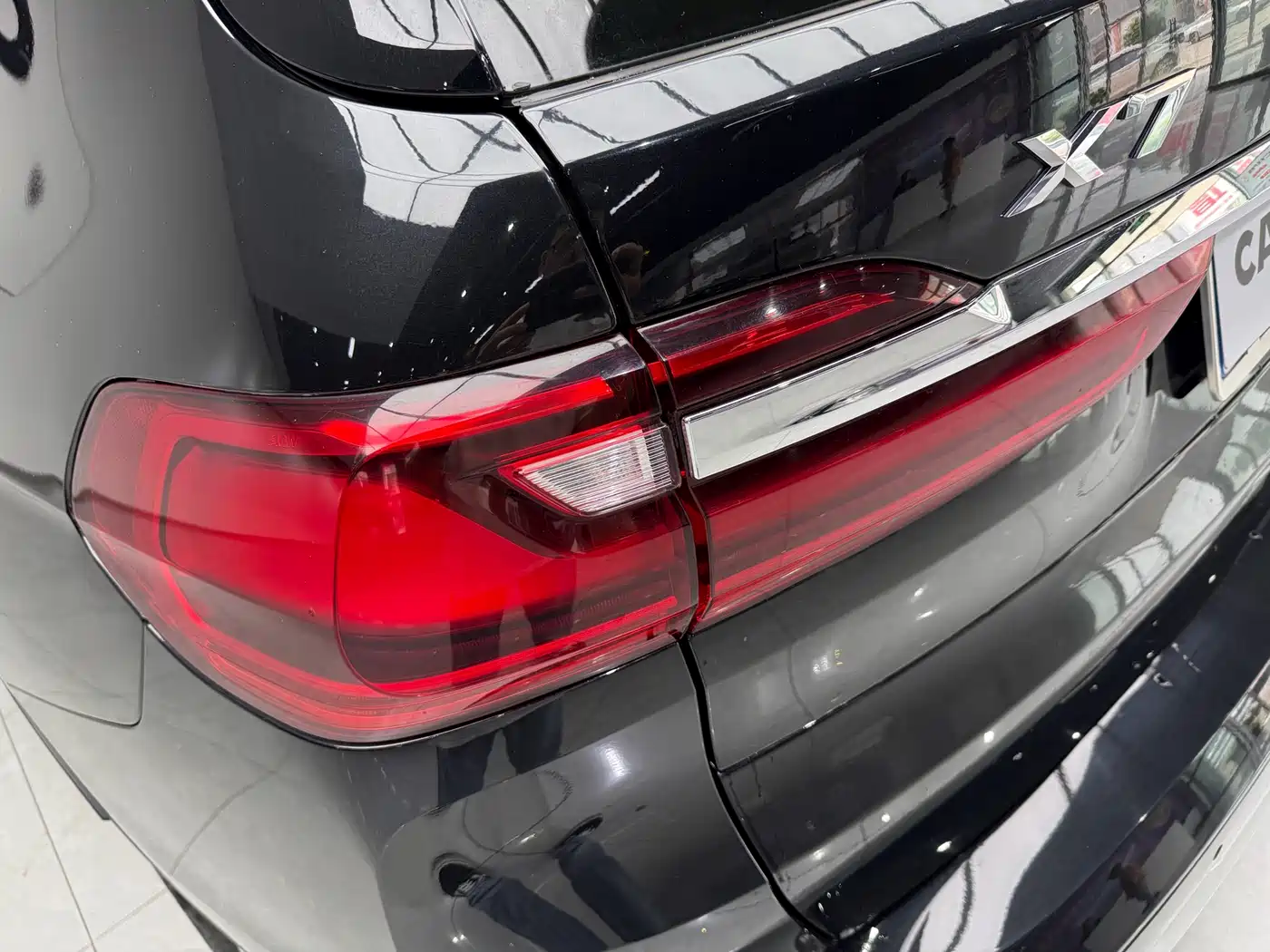 BMW X7 2021 Facelift xDrive40i Leading Luxury Package фото 14