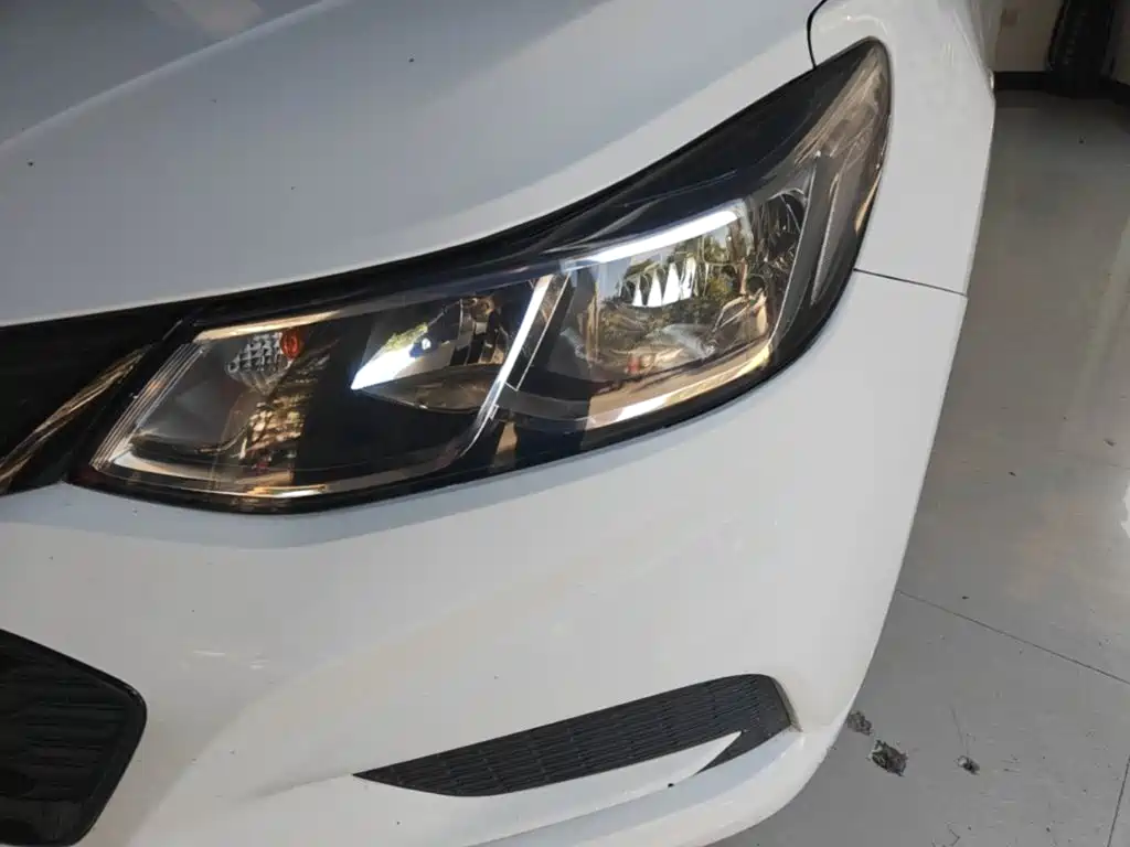 Chevrolet Cruze 2019 2018 Redline 320 Automatic Pioneer Edition