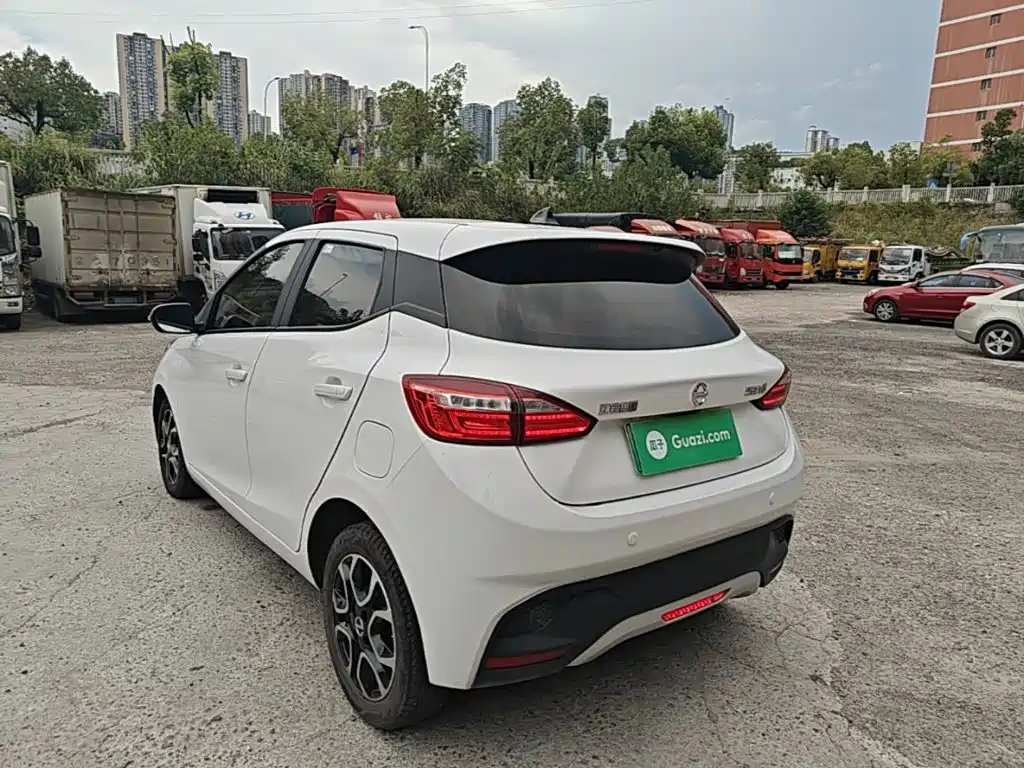 JMCG New Energy Yizhi EV3 2022 2021 Mini Radar Yue Run Model