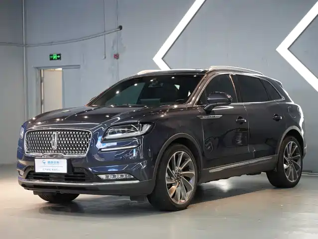 Lincoln Nautilus 2.7T, Полный привод, Престиж