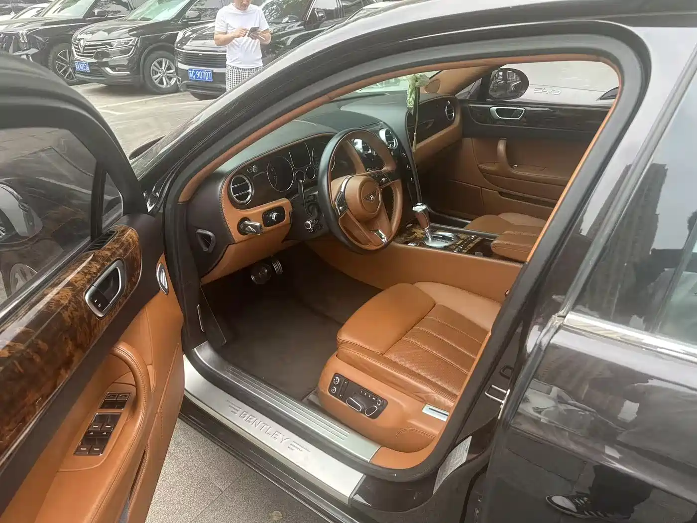 Bentley Flying Spur 2010 2010 6.0T 5-seater Version
