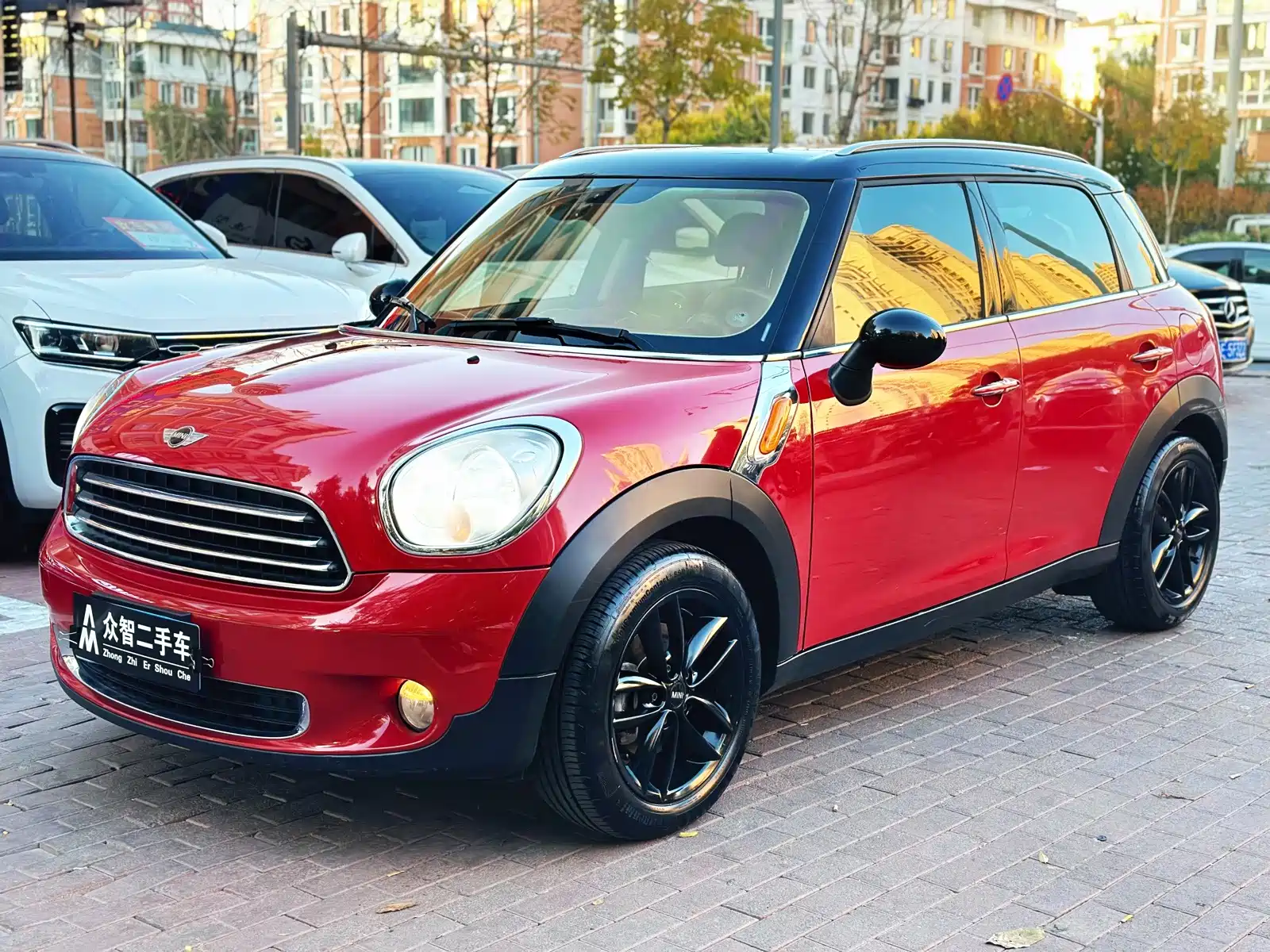 Photo 1 - MINI COUNTRYMAN
