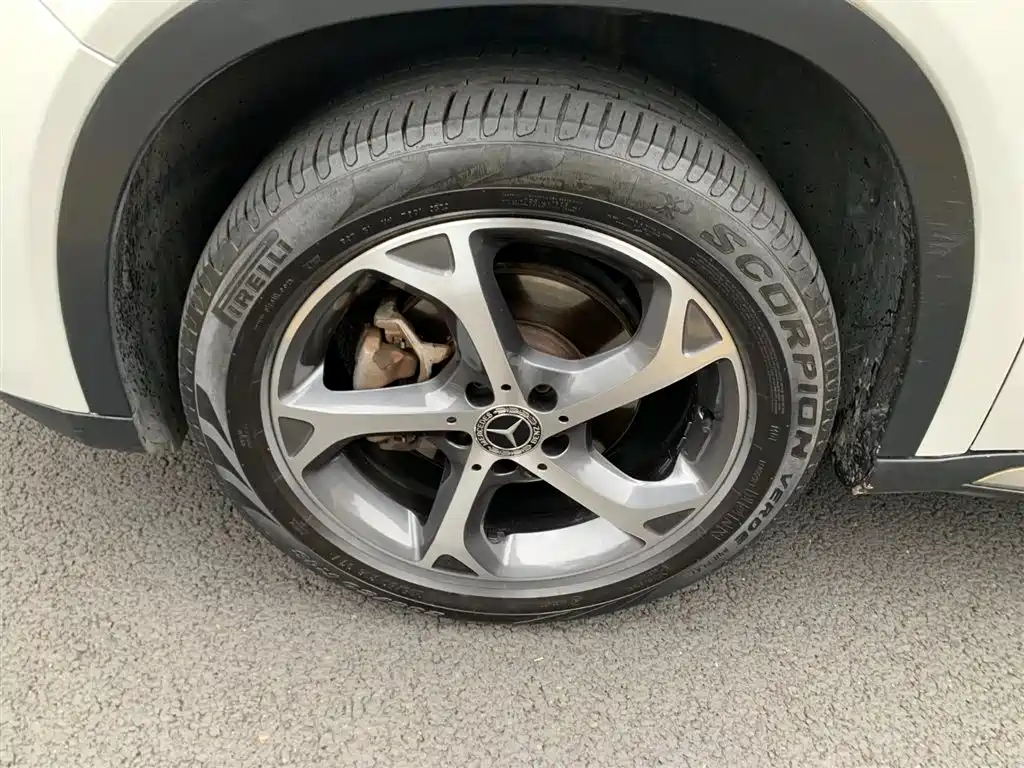 Mercedes-Benz GLA 2018 GLA 200 Dynamic фото 21
