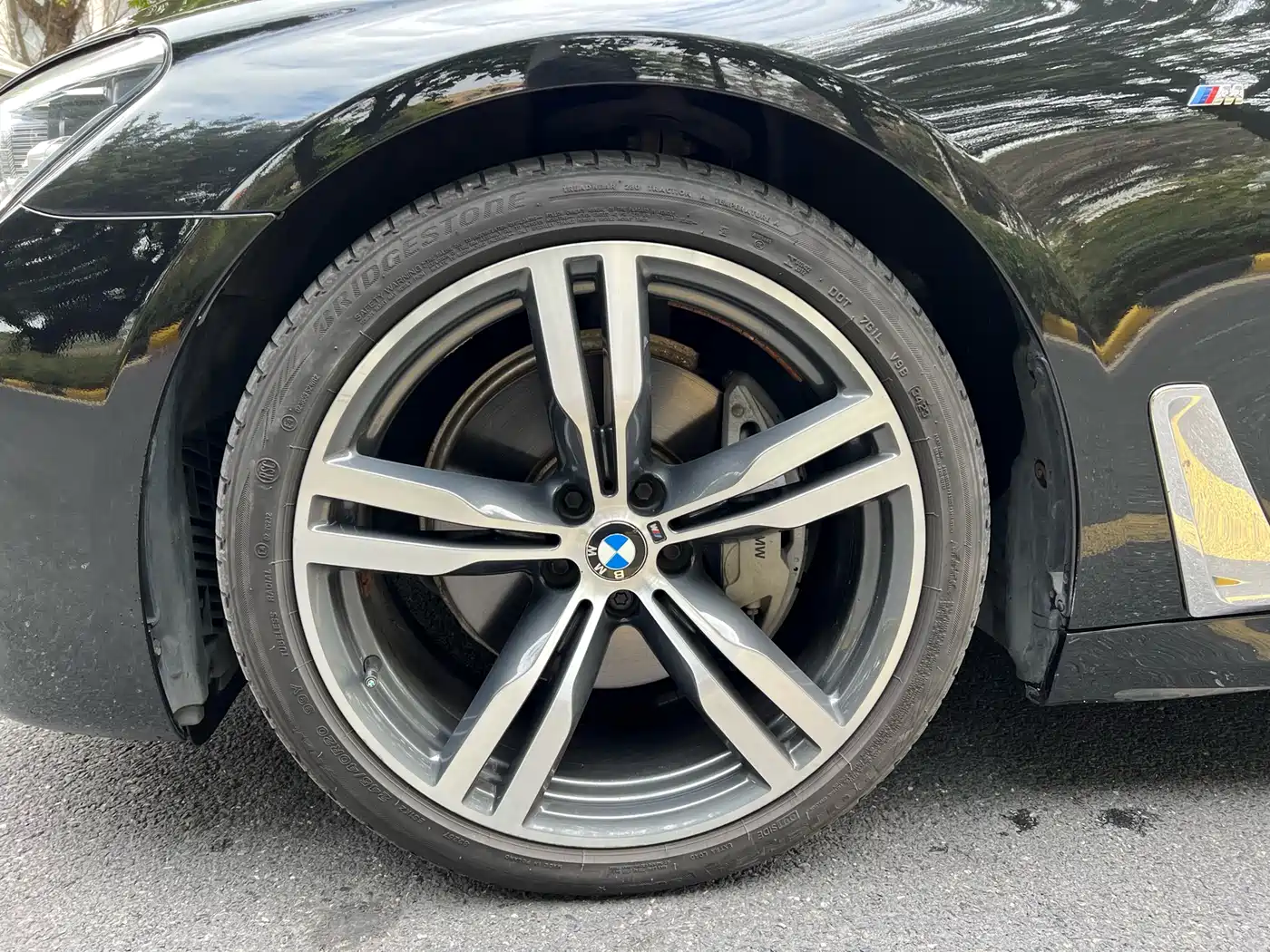 BMW 7 Series 2018 740Li Leading Type M Sport Package фото 16