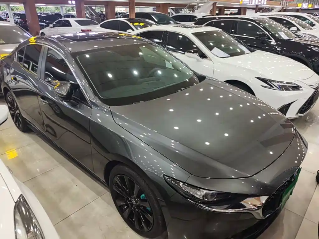 2026 Mazda Mazda3 Axela