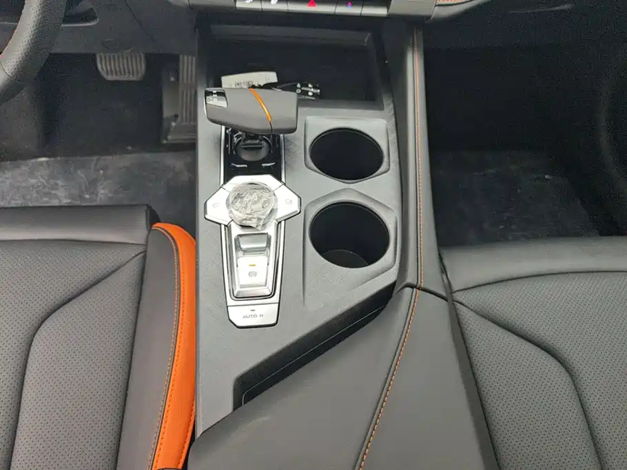 Changan UNI-V 2026 2024 1.5T High Performance Edition