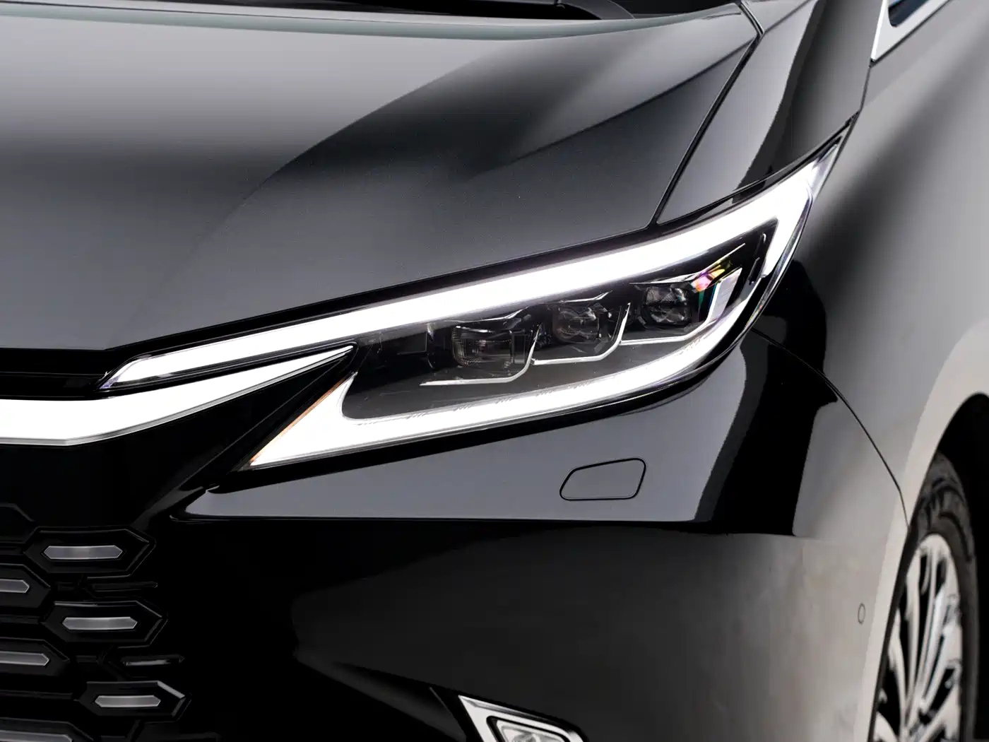2026 Lexus LM