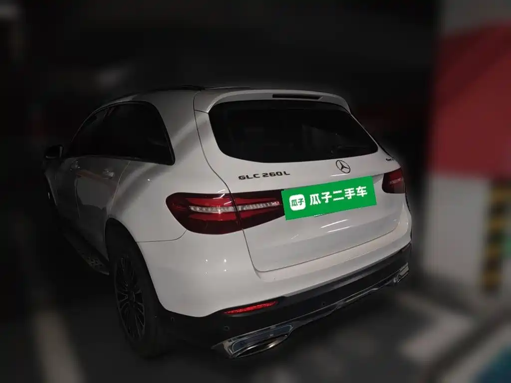 Фото 4 - Mercedes-Benz GLC