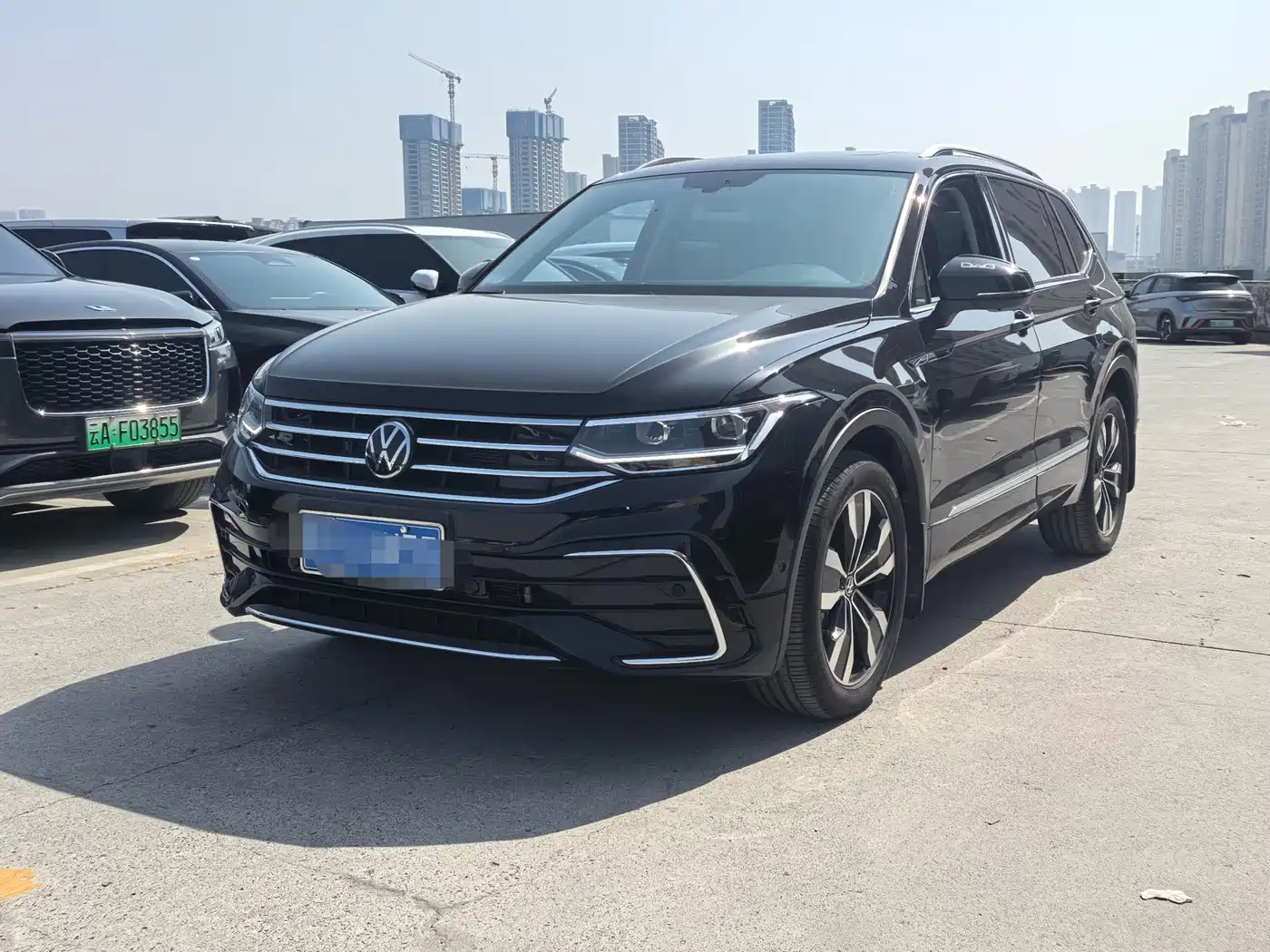 Volkswagen Tiguan L 2024 330TSI Automatic 2WD R-Line Premium Enjoyment Edition