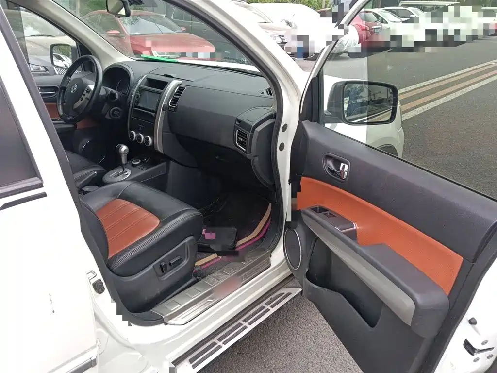 Dongfeng Fengdu MX6 2017 2016 2.0L CVT 4WD Dream