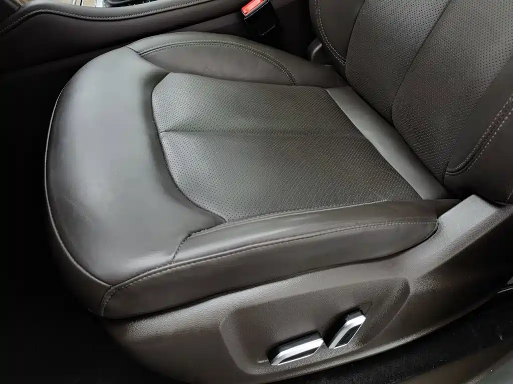 Roewe RX8 2021 2019 30T Intelligent Internet 2WD Flagship Edition