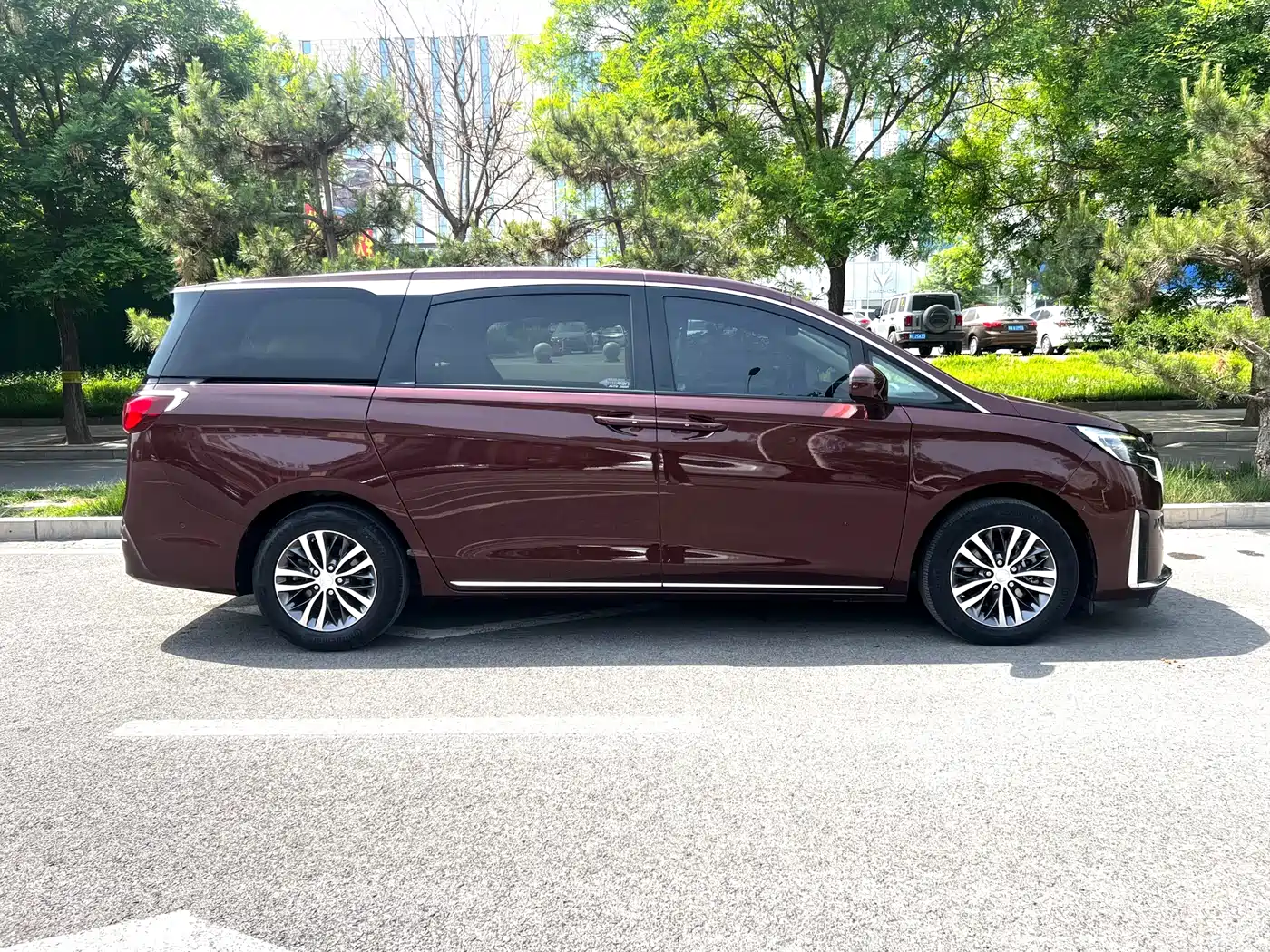Buick GL8 2023 ES Landmaster Exclusive фото 6