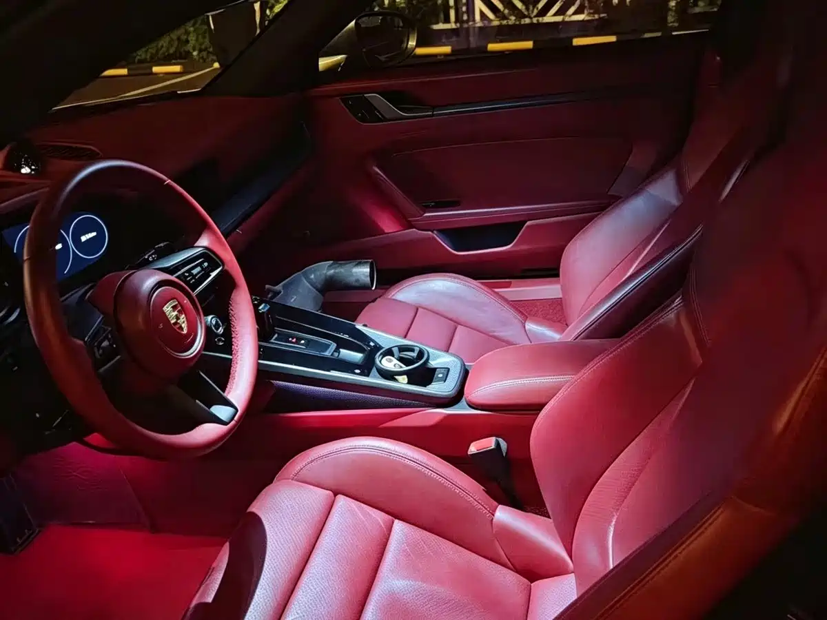 Photo 5 - Porsche 911