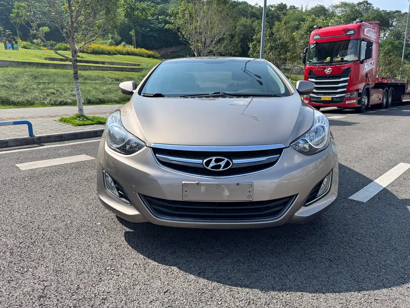 Hyundai Langdong 2015 1.6L Auto Trend фото 2