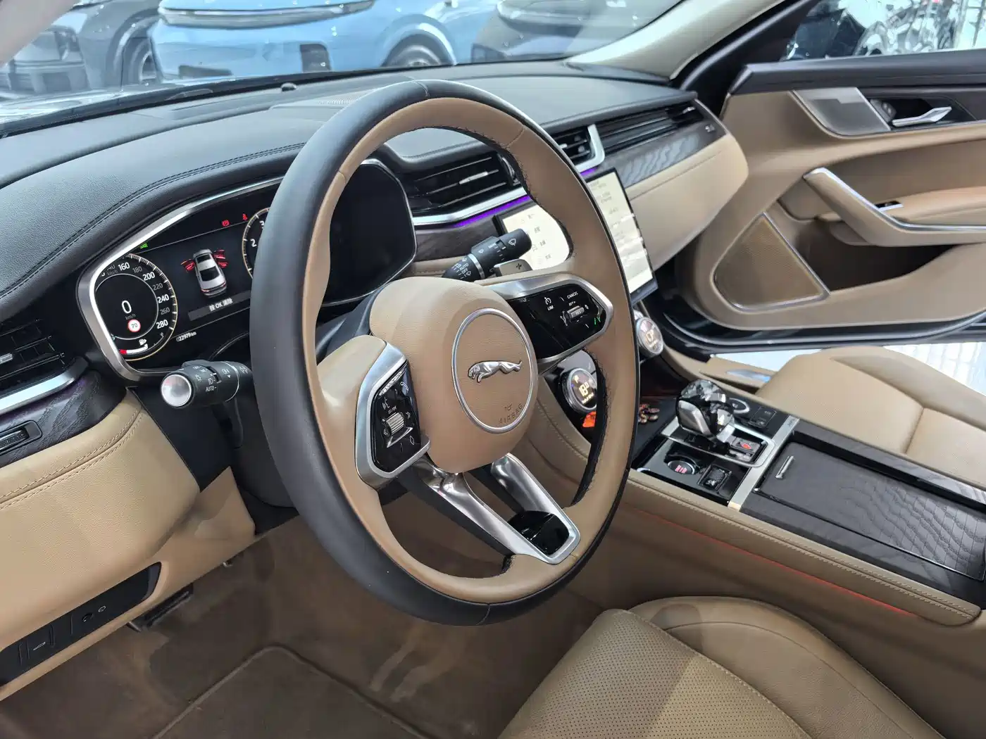 Jaguar XFL 2025 2025 2.0T P250 FWD Luxury Edition