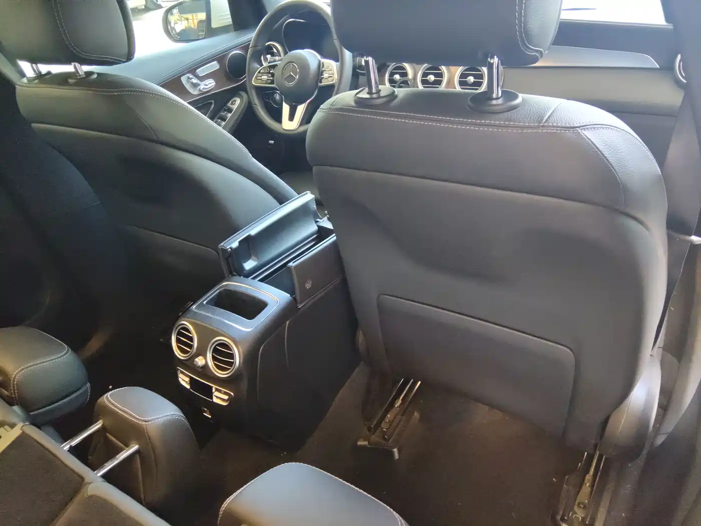 Mercedes-Benz GLC 2020 Facelift GLC 300 L 4MATIC Dynamic фото 5