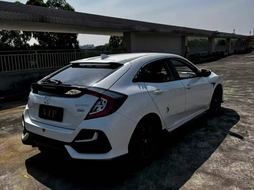 Honda Civic 2021 HATCHBACK 220TURBO CVT Trend Controller фото 10