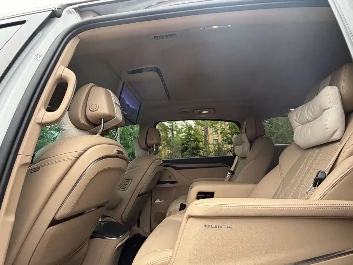 Buick GL8 New Energy 2025 Land Honor Premium Edition 7-Seater фото 9