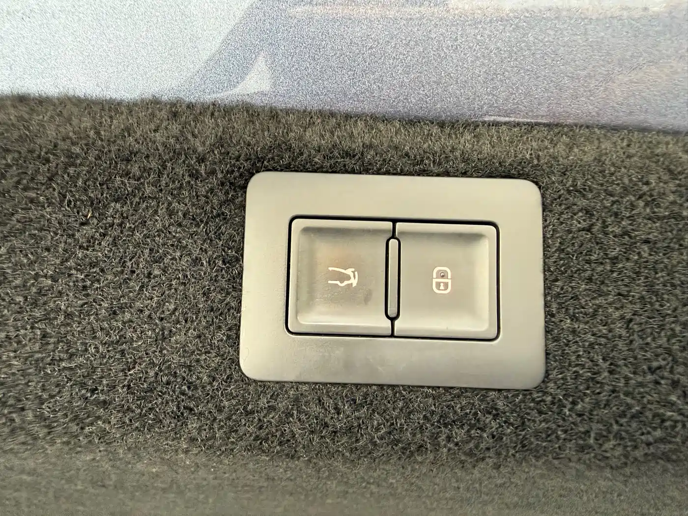 BYD Seal 2023 DM-i 1.5T 121km Premium фото 30