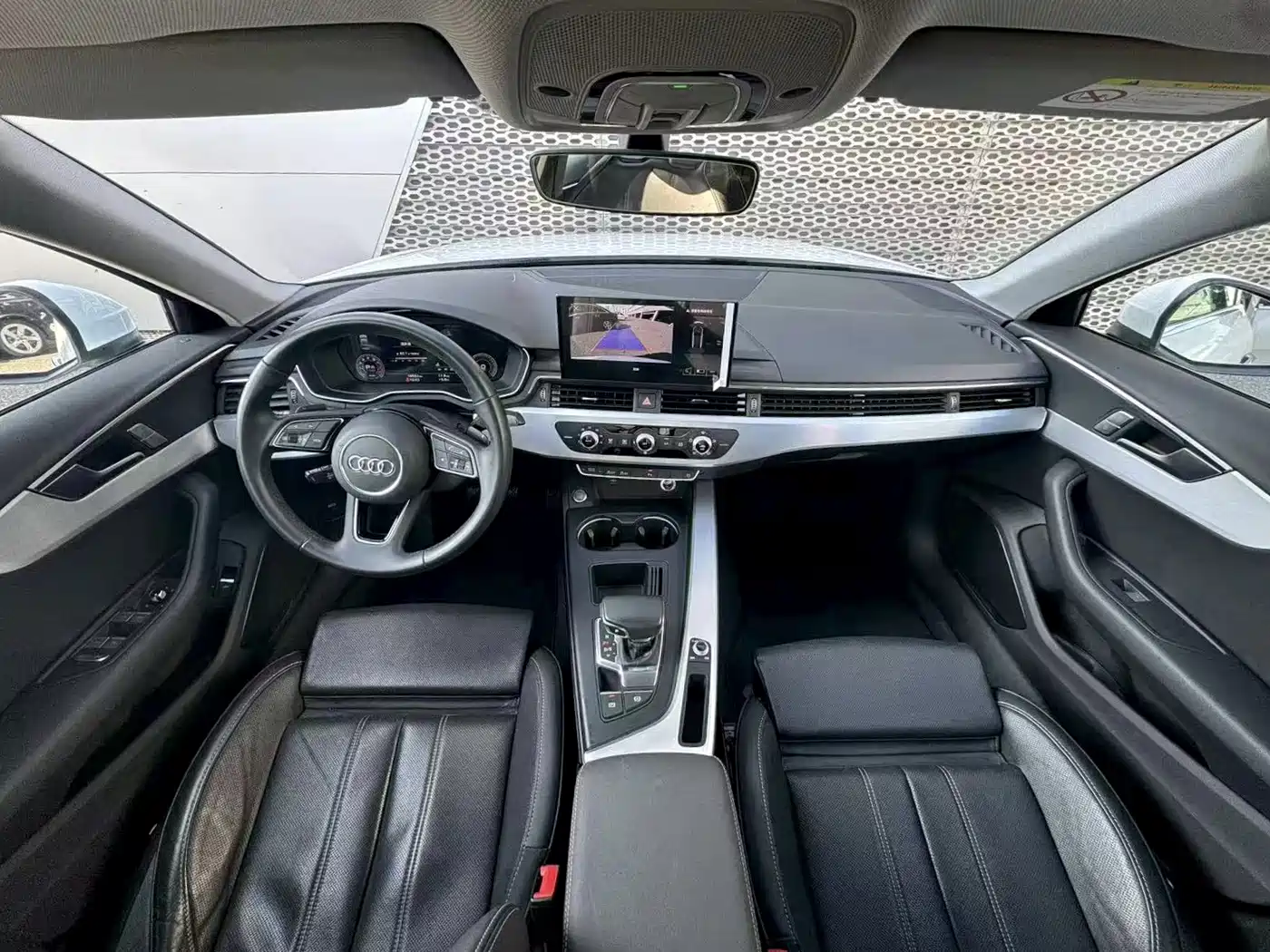 Audi A4L 2025 2024 40 TFSI Fashion Dynamic