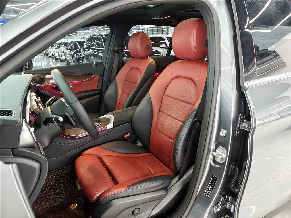Mercedes-Benz GLC 2020 GLC 260 L 4MATIC Luxury фото 5