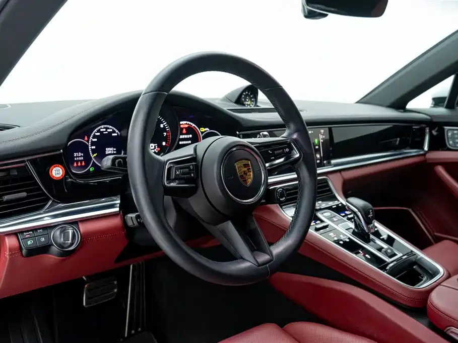 PORSCHE PANAMERA NEW ENERGY