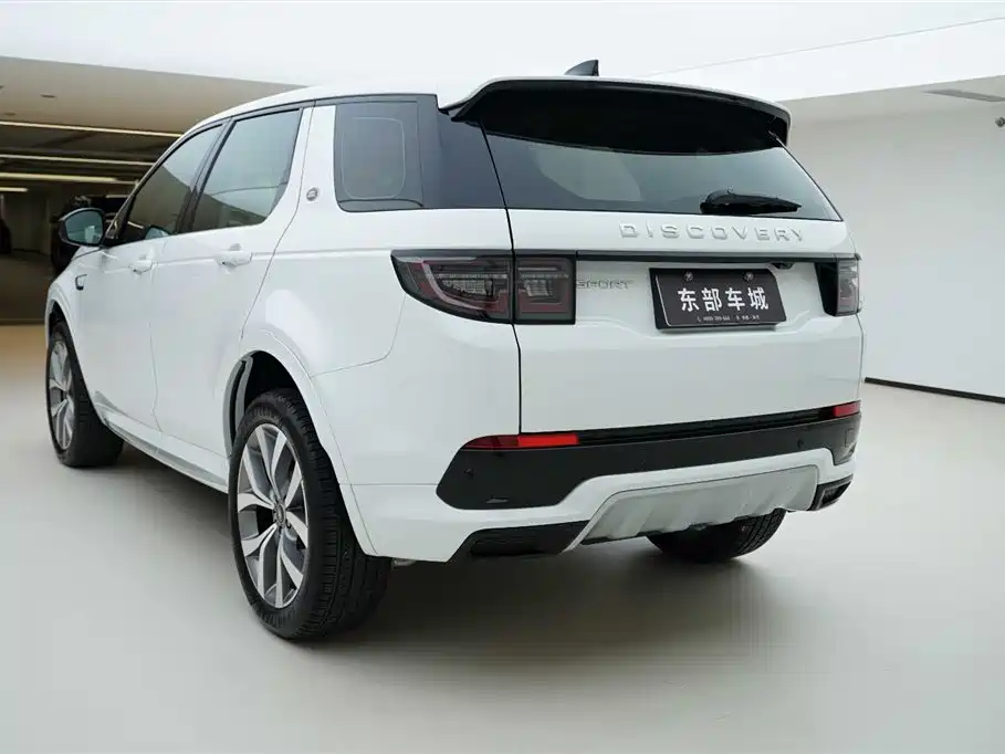 Land Rover Discovery Sport 2025 249PS Performance Tech Edition фото 5