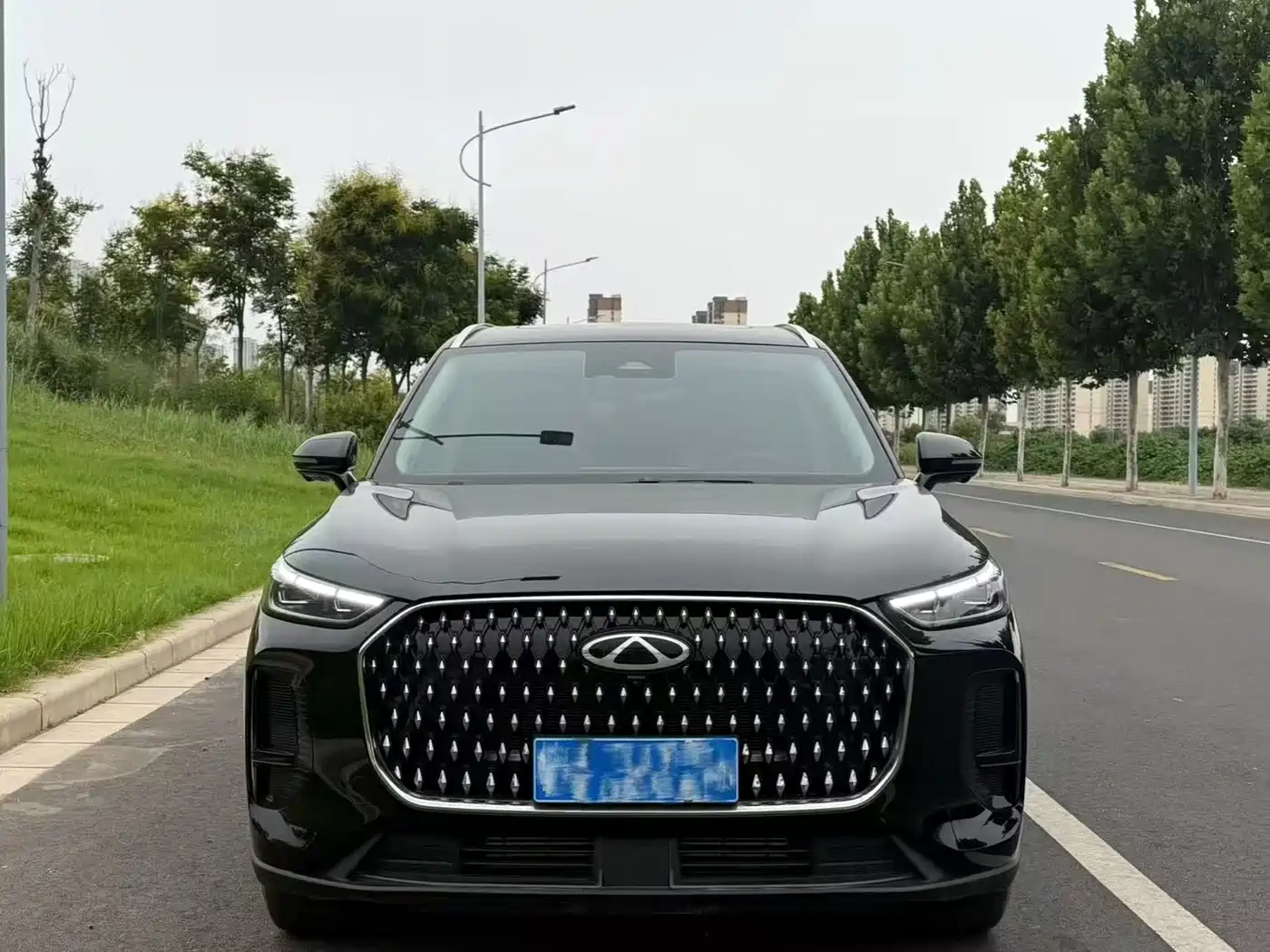 Chery Tiggo 8L 2024 2024 Model 2.0T 2WD Luxury 5-Seater