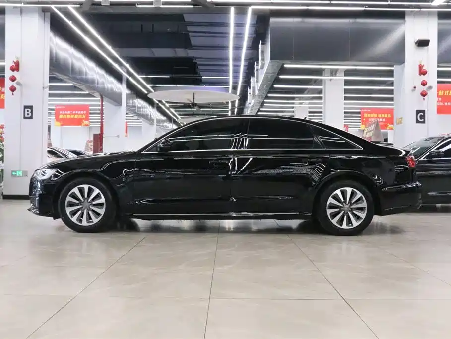 Audi A6L 2016 30 FSI Technology фото 3