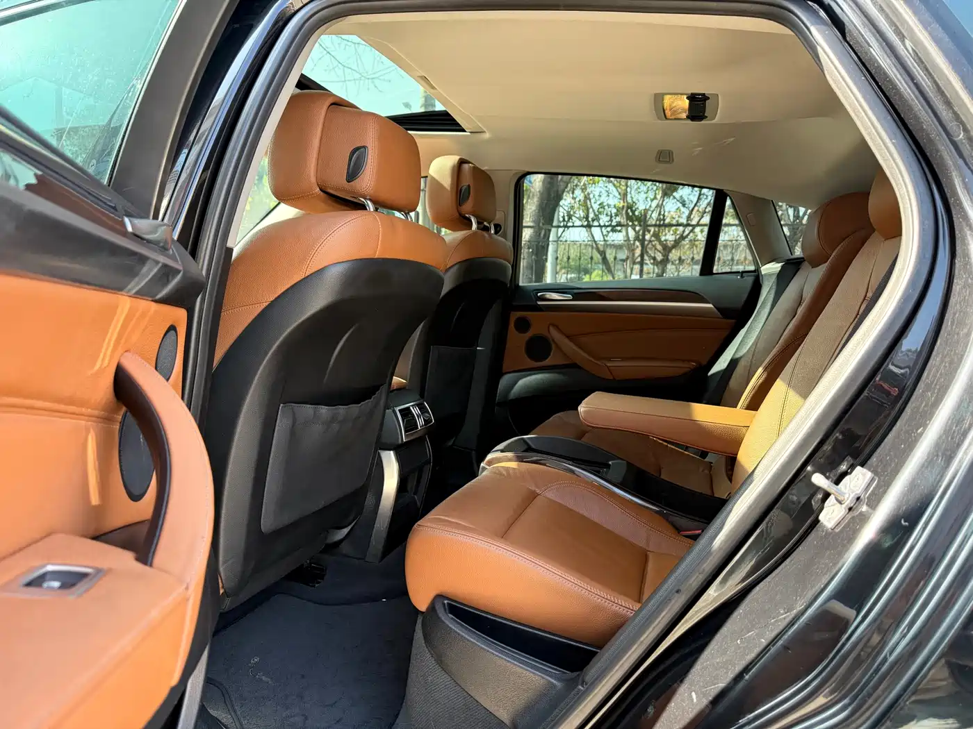 BMW X6 2011 xDrive35i фото 14