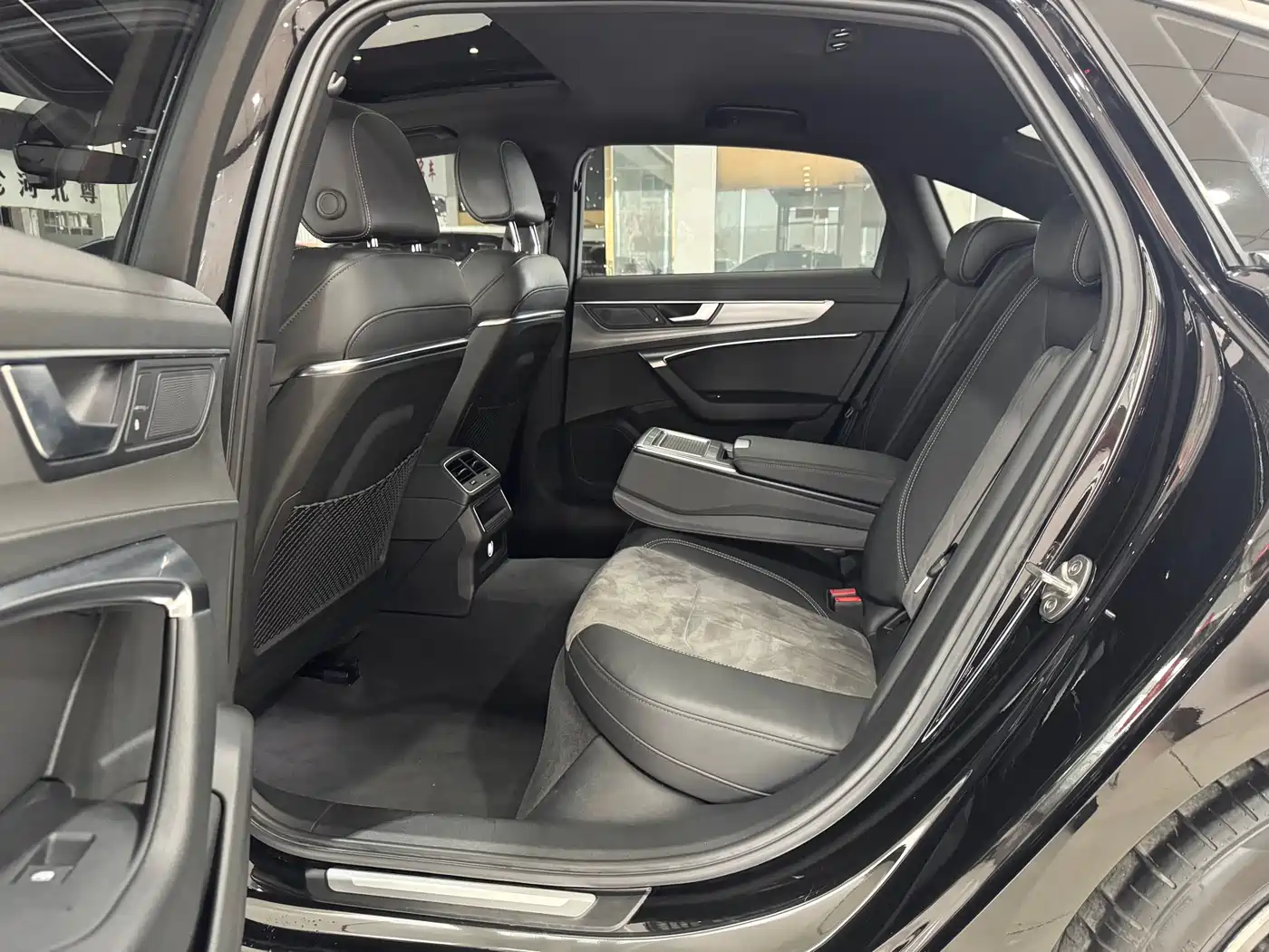 Audi A6L 2019 40 TFSI Luxury Dynamic фото 4