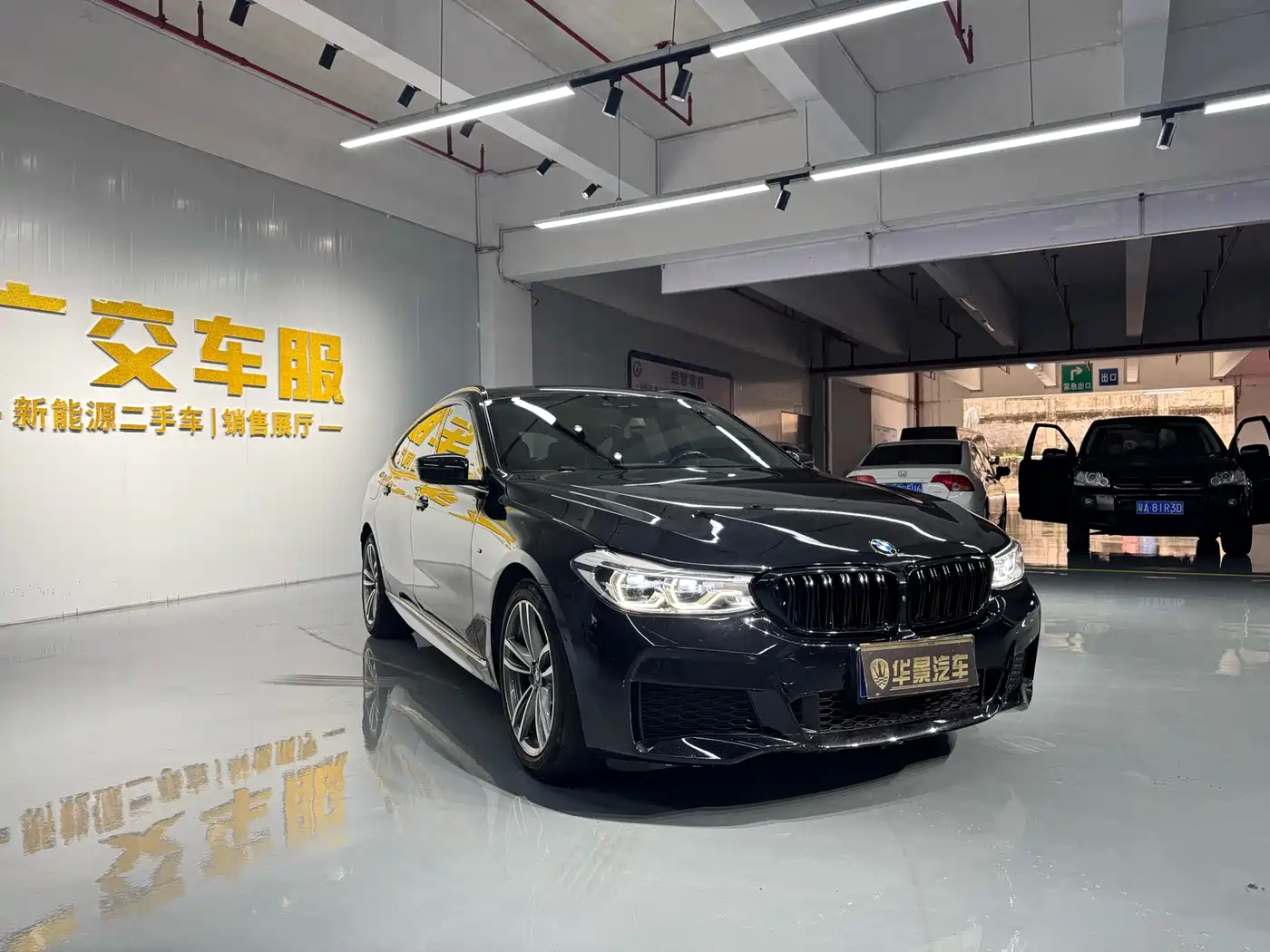 BMW 6 Series GT 2018 630i M Sport Package фото 4