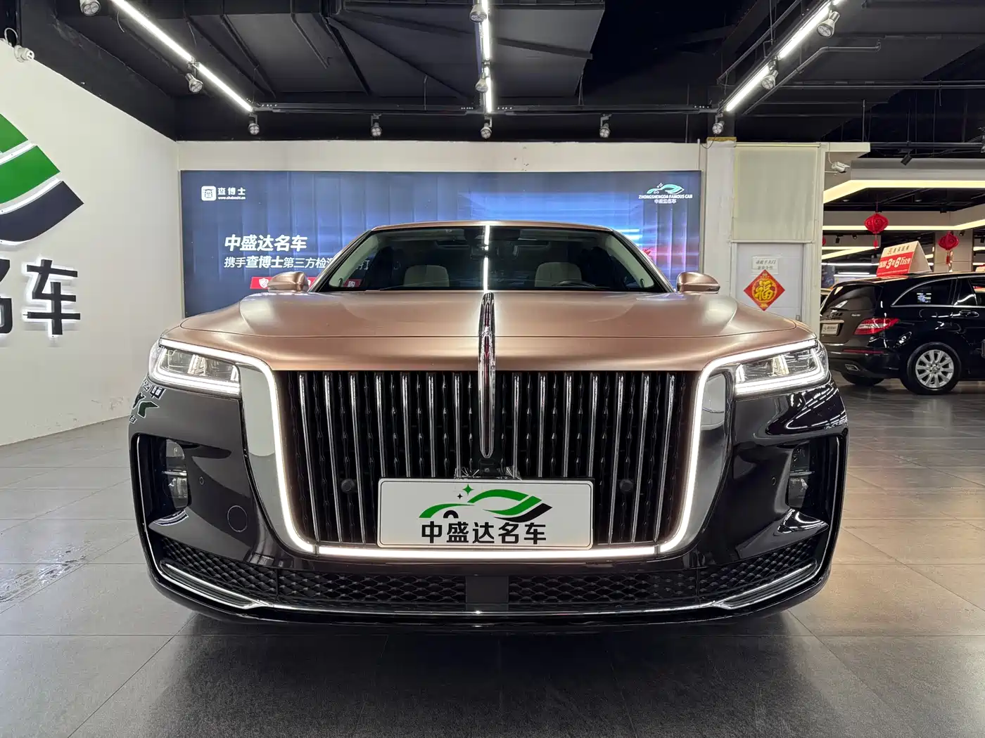 Hongqi H9 2020 2.0T Smart Connection Qi Chang Edition фото 2