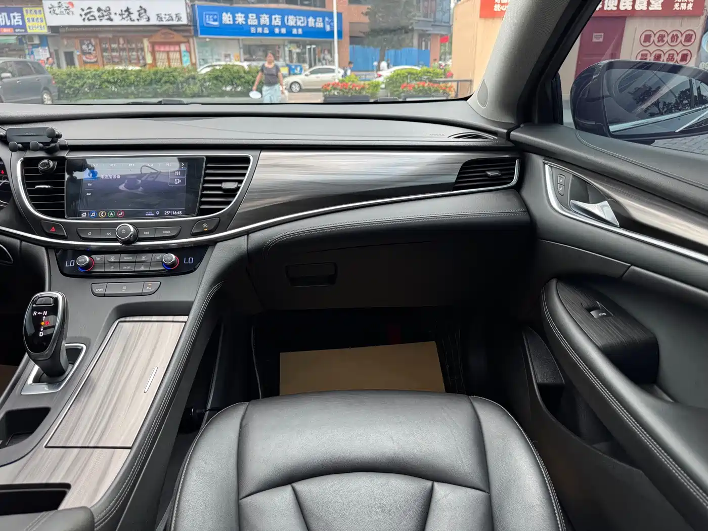 Buick LaCrosse 2020 652T Luxury фото 18