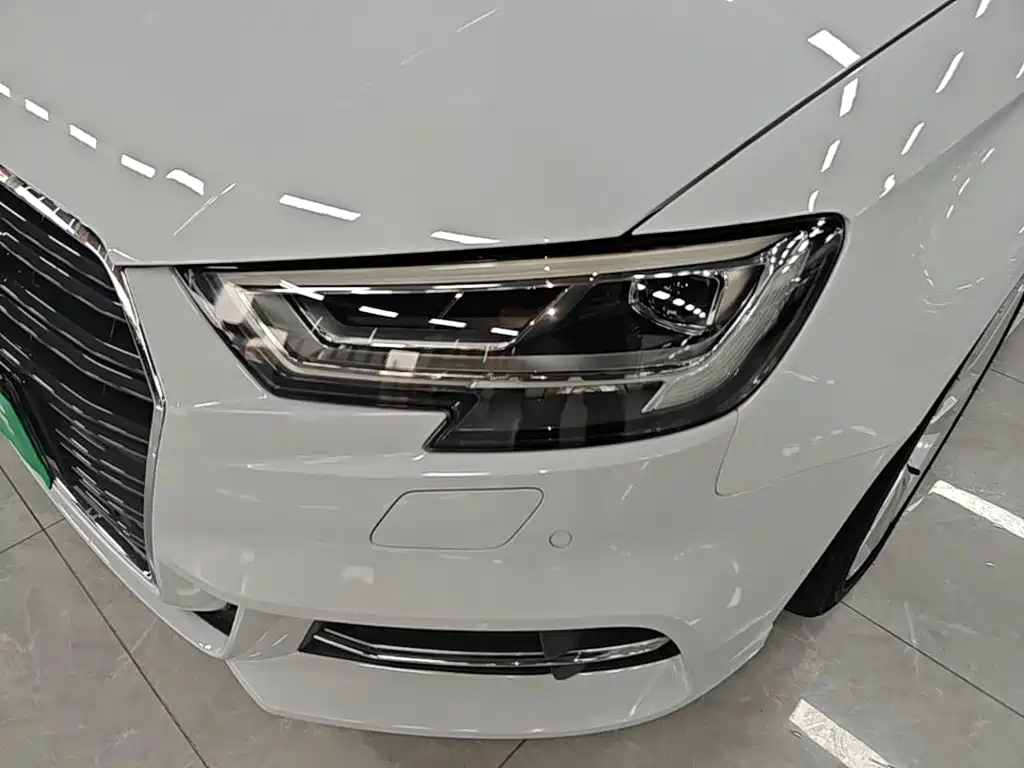 Фото 24 - Audi A3
