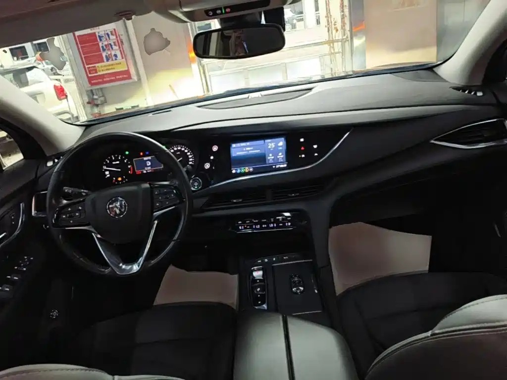 Buick Enclave 2023 2022 652T 2WD Premium 7-Seater