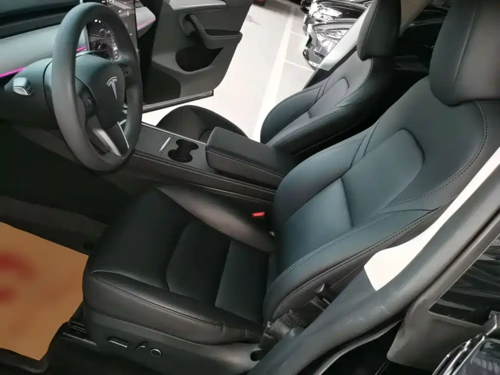 Фото 15 - Tesla Model Y