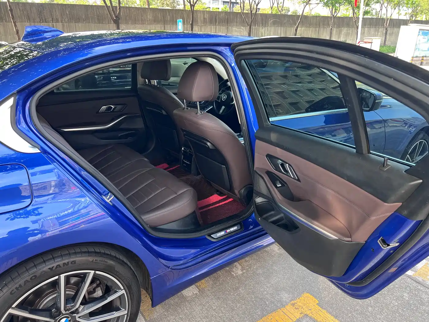 BMW 3 Series 2021 320Li M Sport Package фото 8