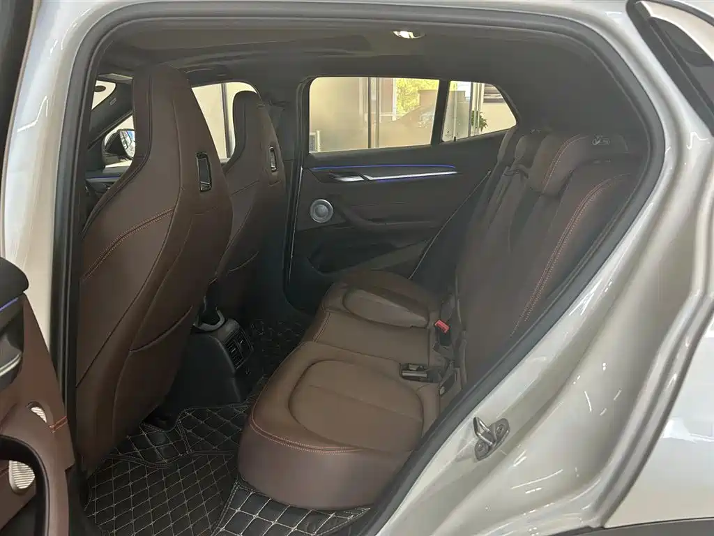 BMW X2 2022 sDrive25i M Off-Road Package фото 9