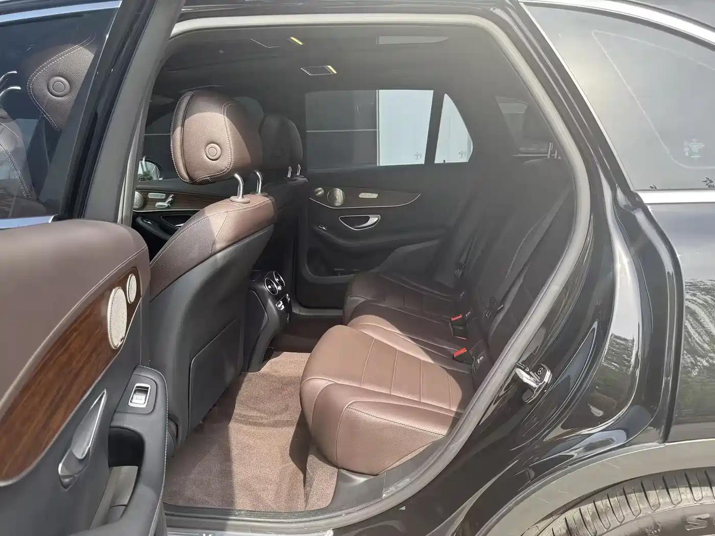 Mercedes-Benz GLC 2021 GLC 300 L 4MATIC Sporty фото 14