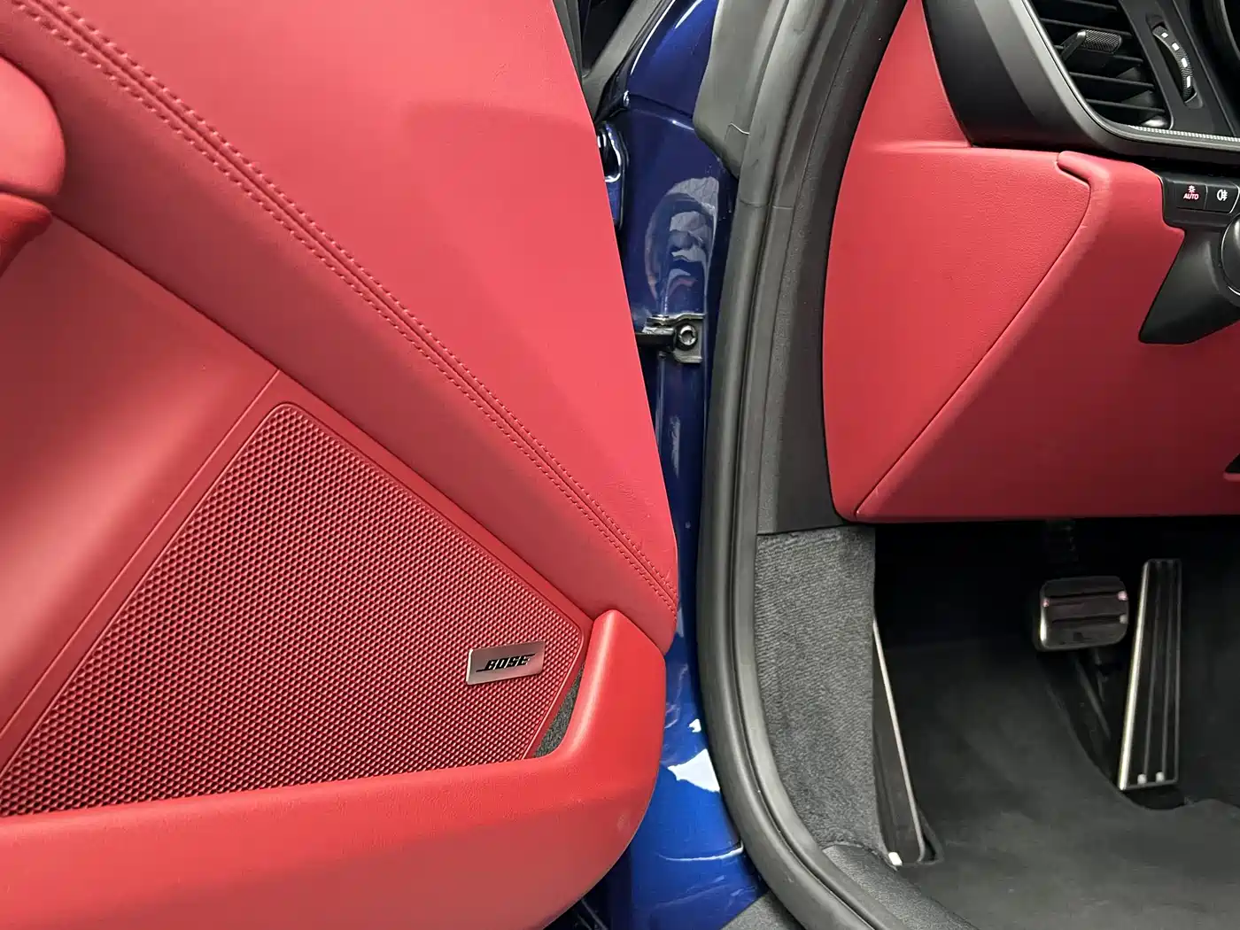 Porsche 911 2023 Carrera 4 3.0T фото 13